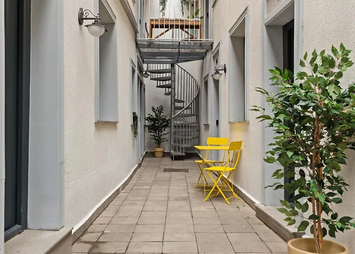 Apartamento Little In Old Town Bucarest